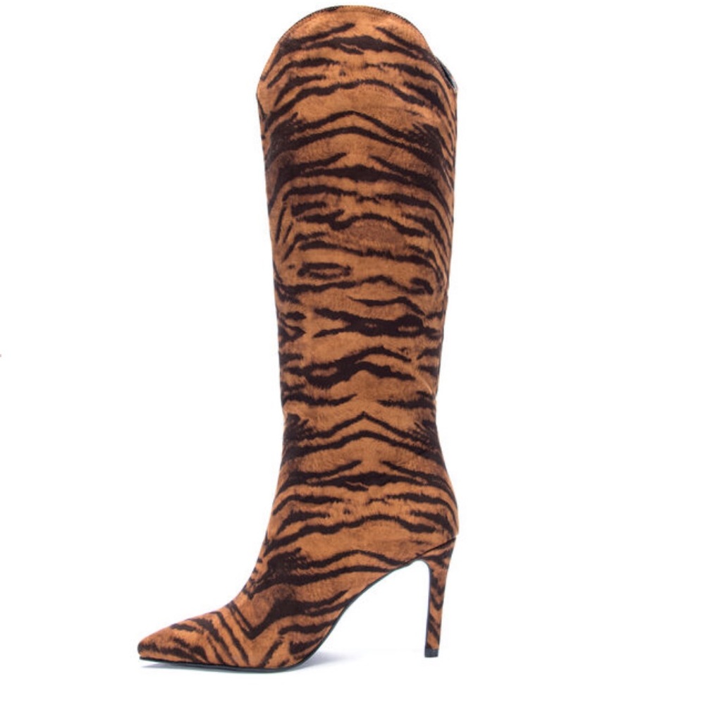 Chinese laundry Brown Zebra Print boot